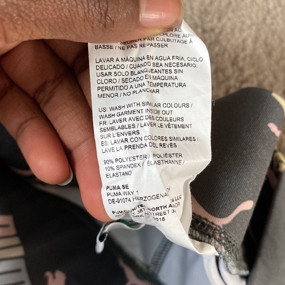 Puma Leggings SIZE XL - Picture 3 of 3